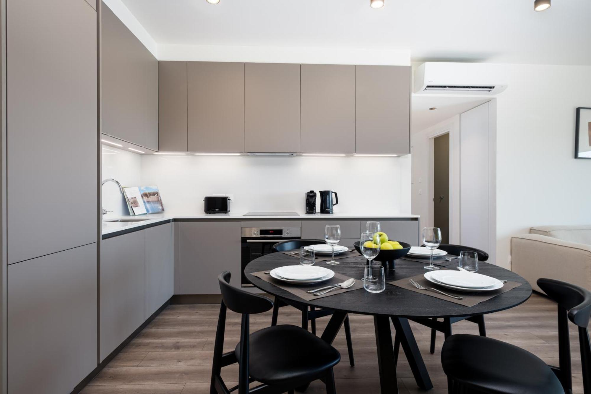 Sunset Gardens Apartment ลิมาซอล ภายนอก รูปภาพ